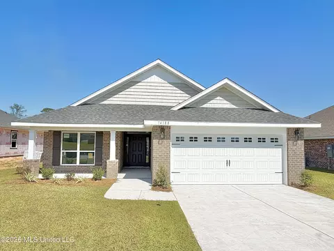 14188 Hartland Dr, Gulfport, MS 39503