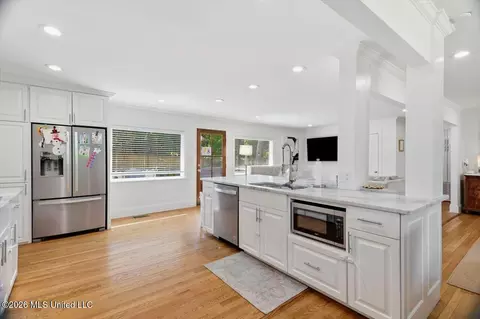 Kitchen - 134 Chippewa Cir, Jackson, MS 39211 photo 1 of 4