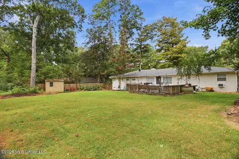 Exterior - 134 Chippewa Cir, Jackson, MS 39211 photo 7 of 8