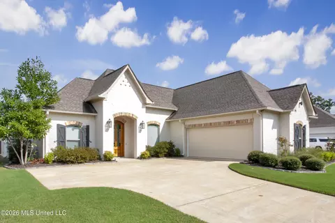 Exterior - 705 Glenwild Dr, Canton, MS 39046 photo 2 of 8
