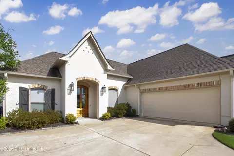 Exterior - 705 Glenwild Dr, Canton, MS 39046 photo 3 of 8