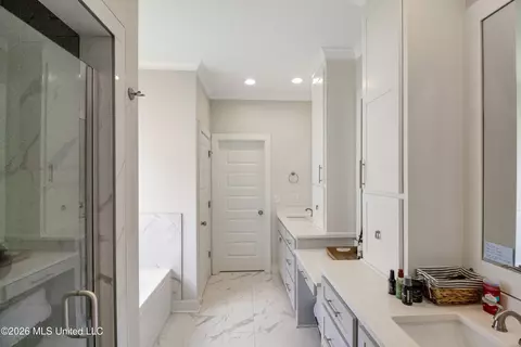Entry Way - 705 Glenwild Dr, Canton, MS 39046 photo 3 of 3