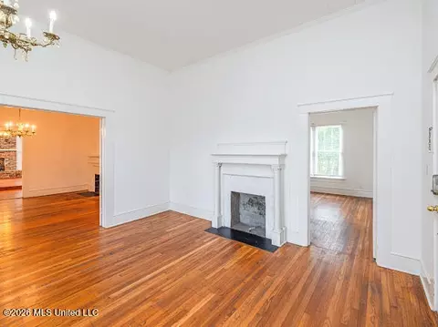 Living - 9822 Main St, Goodman, MS 39079 photo 4 of 14