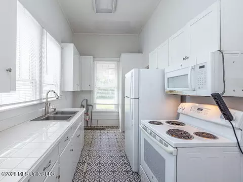 Kitchen - 9822 Main St, Goodman, MS 39079 photo 2 of 3