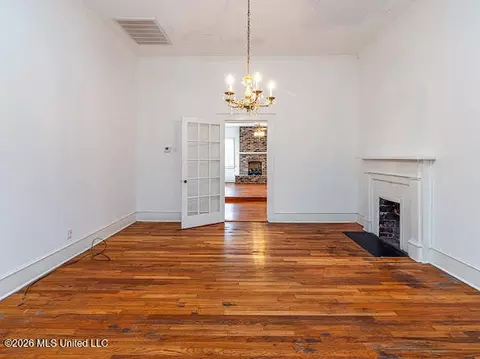 Living - 9822 Main St, Goodman, MS 39079 photo 9 of 14