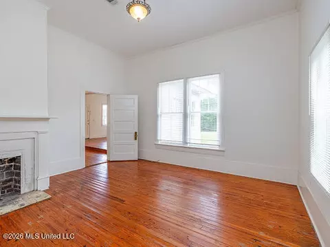 Living - 9822 Main St, Goodman, MS 39079 photo 8 of 14