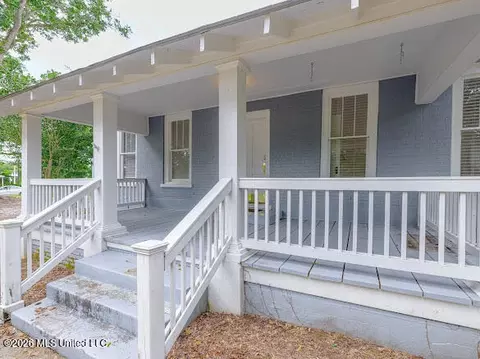Exterior - 9822 Main St, Goodman, MS 39079 photo 3 of 7
