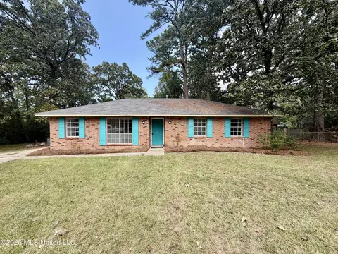 Exterior - 106 Cumberland Ct, Brandon, MS 39047 photo 4 of 6
