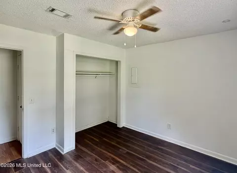 Bedroom - 106 Cumberland Ct, Brandon, MS 39047 photo 2 of 3