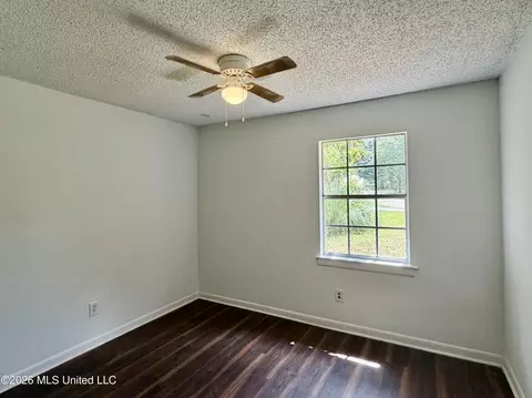 Bedroom - 106 Cumberland Ct, Brandon, MS 39047 photo 3 of 3