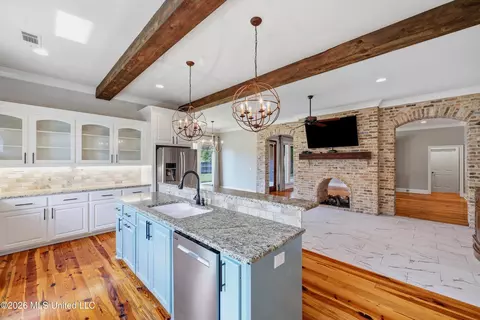 Other - 403 Huntington Pt, Brandon, MS 39047 photo 1 of 10