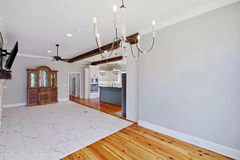 Dining - 403 Huntington Pt, Brandon, MS 39047 photo 2 of 2