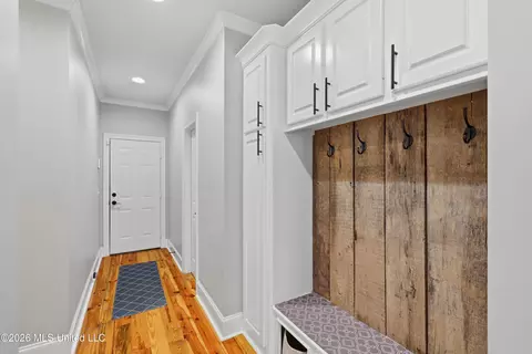 Entry Way - 403 Huntington Pt, Brandon, MS 39047 photo 1 of 2