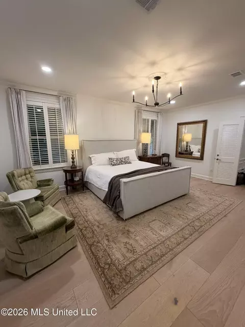 Bedroom - 2 Bingaman Ln, Natchez, MS 39120 photo 2 of 2