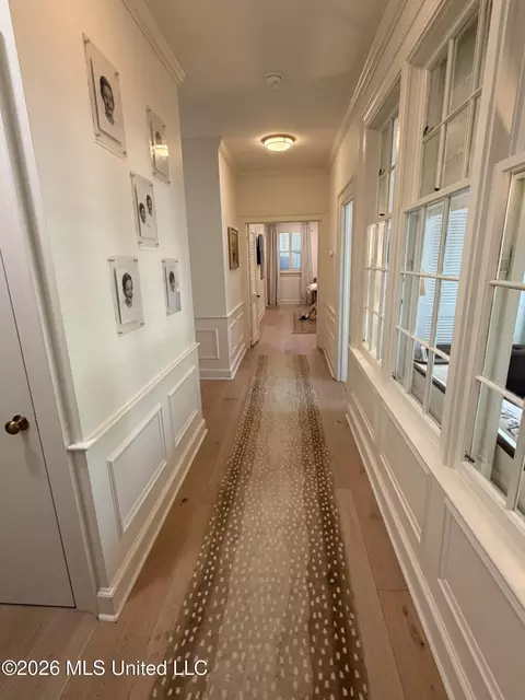 Entry Way - 2 Bingaman Ln, Natchez, MS 39120 photo 2 of 3