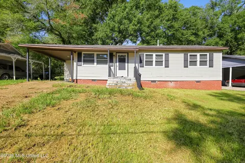 1333 Maria Dr, Jackson, MS 39204