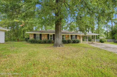 Exterior - 223 One Park Pl, Jackson, MS 39212 photo 1 of 3