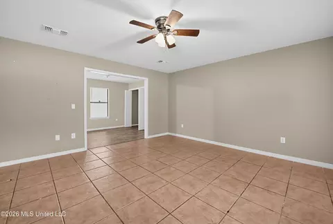 Living - 223 One Park Pl, Jackson, MS 39212 photo 4 of 4