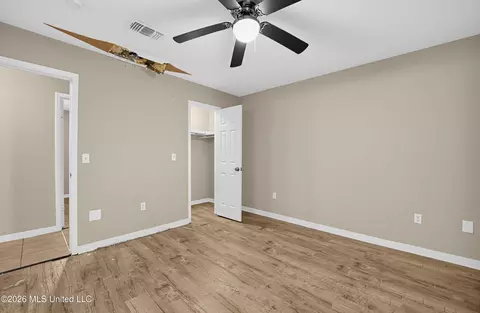 Bedroom - 223 One Park Pl, Jackson, MS 39212 photo 4 of 7