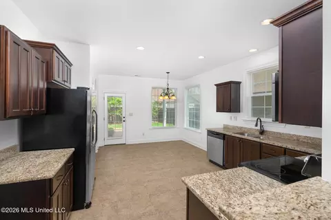 Other - 4656 E Dublin Cir, Olive Branch, MS 38654 photo 2 of 10