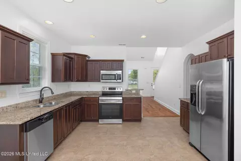 Other - 4656 E Dublin Cir, Olive Branch, MS 38654 photo 5 of 10