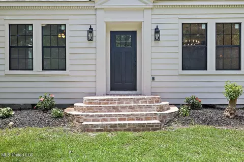 Other - 4017 Pine Hill Dr, Jackson, MS 39206 photo 2 of 8