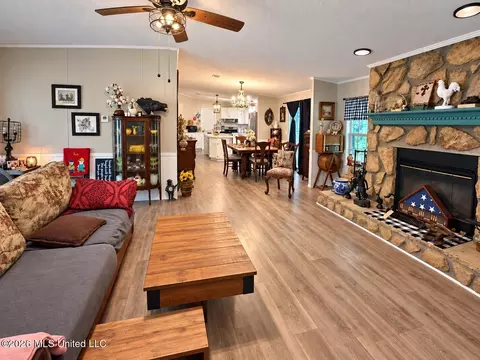 Living - 143 Pre Eddy Rd # A, Lucedale, MS 39452 photo 4 of 5
