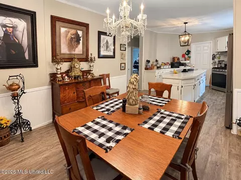 Dining - 143 Pre Eddy Rd # A, Lucedale, MS 39452 photo 4 of 4