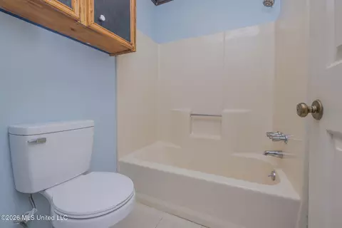 Bath - 26 Brock Dr, Byram, MS 39272 photo 4 of 4