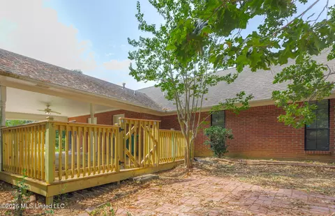 Exterior - 26 Brock Dr, Byram, MS 39272 photo 4 of 6
