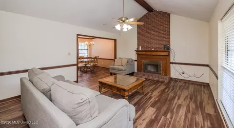 Living - 26 Brock Dr, Byram, MS 39272 photo 1 of 3