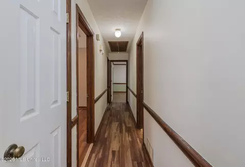 Entry Way - 26 Brock Dr, Byram, MS 39272 photo 1 of 1