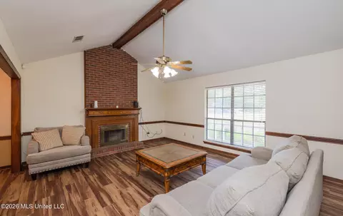 Living - 26 Brock Dr, Byram, MS 39272 photo 3 of 3