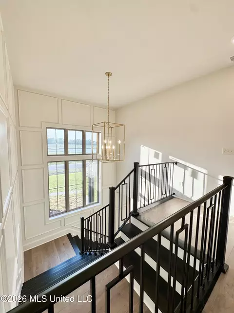Entry Way - 324 Oakworth Dr, Hernando, MS 38632 photo 7 of 8