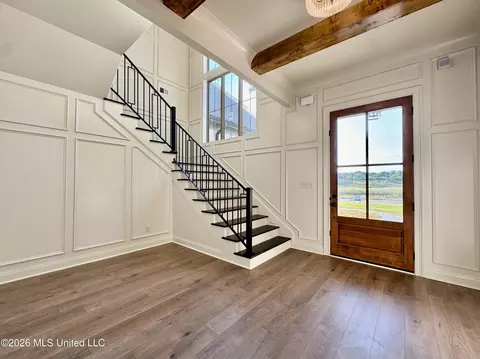 Entry Way - 324 Oakworth Dr, Hernando, MS 38632 photo 3 of 8