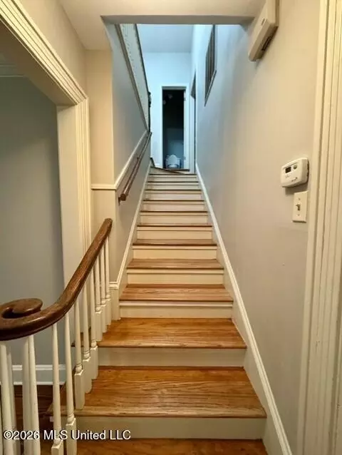 Entry Way - 104 Dana Rd, Natchez, MS 39120 photo 1 of 2