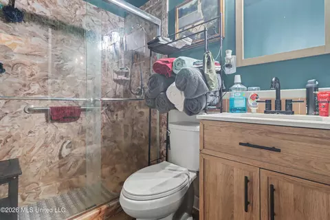 Bath - 10604 Oak St, Vancleave, MS 39565 photo 1 of 1