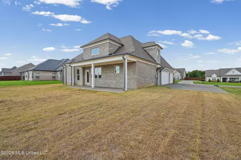 Exterior - 2255 Livingston Way, Hernando, MS 38632 photo 5 of 8