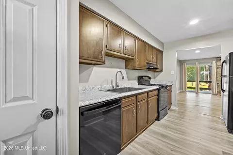 Kitchen - 242 Highpoint Dr, Diamondhead, MS 39525 photo 1 of 1