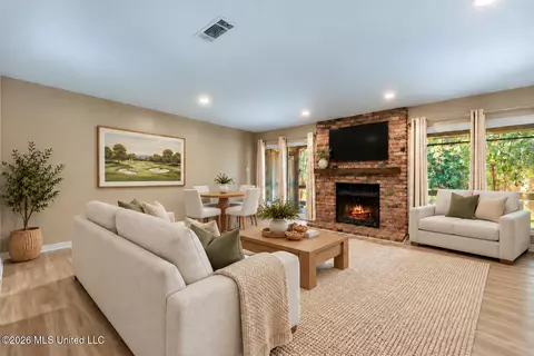 Living - 242 Highpoint Dr, Diamondhead, MS 39525 photo 7 of 7