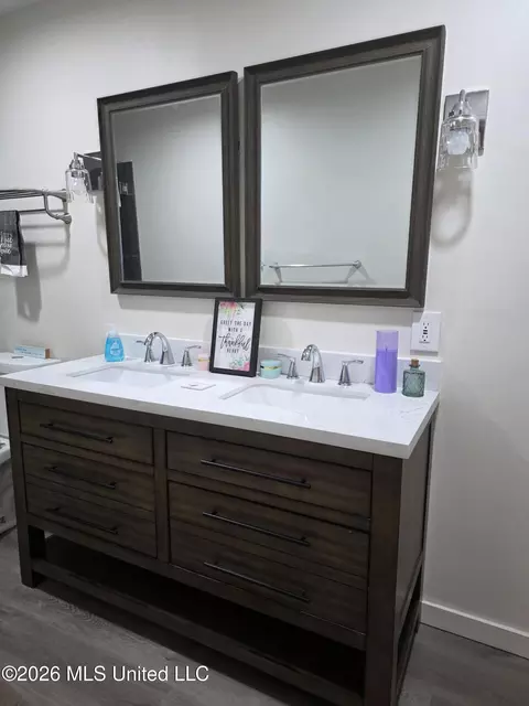 Bath - 242 Highpoint Dr, Diamondhead, MS 39525 photo 1 of 7