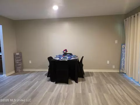 Dining - 242 Highpoint Dr, Diamondhead, MS 39525 photo 2 of 2