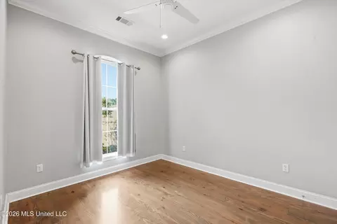 Bedroom - 276 Harris Cir, Madison, MS 39110 photo 5 of 10