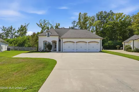 Exterior - 276 Harris Cir, Madison, MS 39110 photo 2 of 7