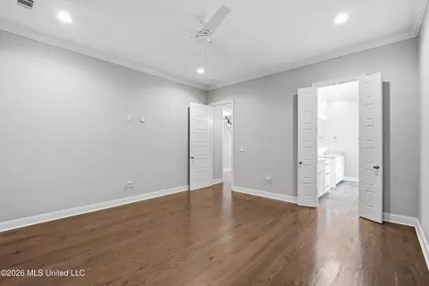 Bedroom - 276 Harris Cir, Madison, MS 39110 photo 3 of 10