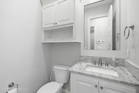 Bath - 276 Harris Cir, Madison, MS 39110 photo 4 of 6