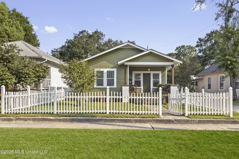 3612 11th St, Gulfport, MS 39501