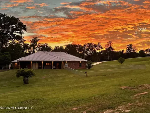 Exterior - 2865 Seven Springs Rd, Raymond, MS 39154 photo 16 of 17