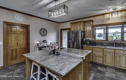 Kitchen - 2865 Seven Springs Rd, Raymond, MS 39154 photo 1 of 7