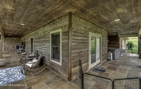 Exterior - 2865 Seven Springs Rd, Raymond, MS 39154 photo 6 of 17